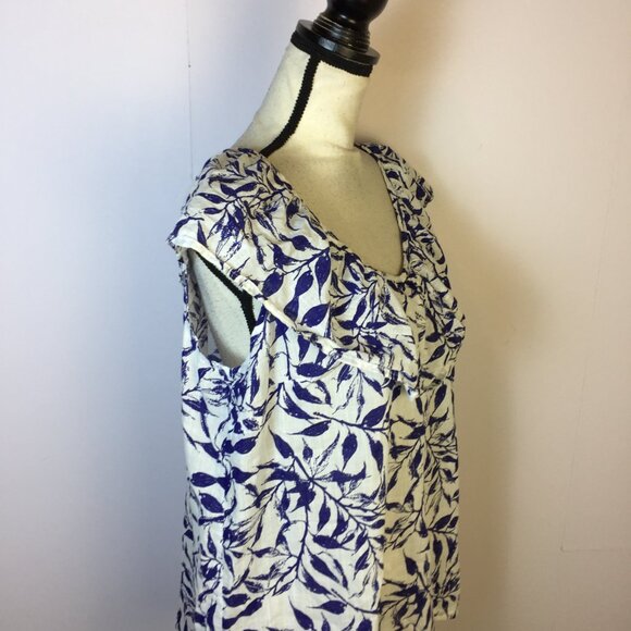 Caffe Marrakesh Blouse Top Sz L Womans Blue Leaf Print Ruffle V-neck Sleeveless - Picture 7 of 14